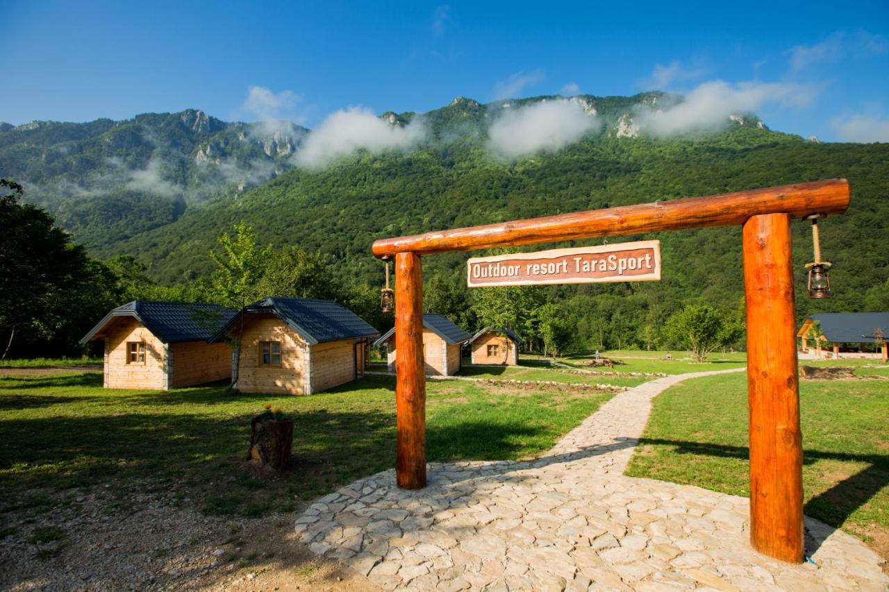 Outdoor Resort Tarasport Foca Kültér fotó